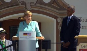 G7 en Allemagne: Obama et Merkel affichent leur unité