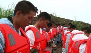 Naufrage en Chine: cérémonie en mémoire des victimes