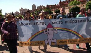 Ukraine: marche pour les droits des homosexuels à Kiev