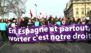 Manifestation à Paris pour le droit à l'IVG en Espagne