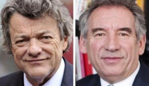 Bayrou et Borloo entérinent leur alliance pour protéger le pays des "extrêmes"