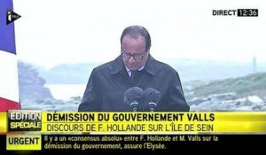 Sous la pluie, Hollande enchaîne les bafouillages