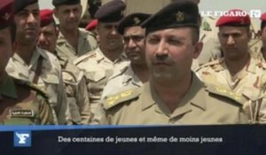 Irak : des centaines de volontaires rejoignent les rangs de l'armée