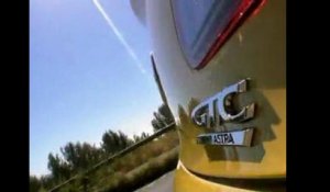 Opel Astra GTC (Francfort 2011)