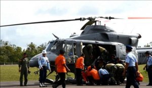 Indonésie: intenses efforts pour retrouver des victimes du crash