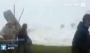 Portugal : une vague géante fait quatre blessés