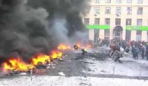 Ukraine : le face-à-face entre police et manifestants dégénère