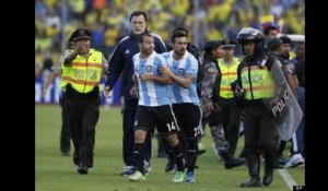 Football: Mascherano frappe un brancardier et se fait expulser