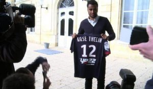 Ligue 1: le Suédois Kiese Thelin présenté aux Girondins de Bordeaux