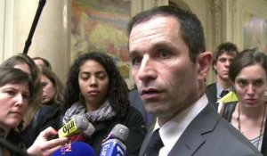 Benoît Hamon: "La réforme des rythmes scolaires ne sera pas reportée"