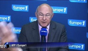 L'euro trop fort: "un frein à la croissance", selon Michel Sapin.