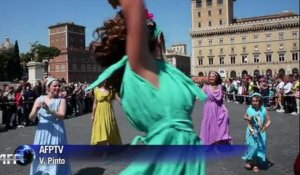 Rome: parade historique pour célébrer l'anniversaire de la ville
