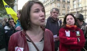 Accord Unédic: manifestation de chômeurs devant le siège du PS