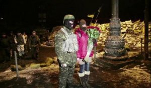 Kiev: des fiançailles "pare-balles"