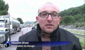 Ecotaxe: barrage routier dans les Bouches-du-Rhône