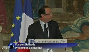 Hollande: "Valls revenu d'Algérie sain et sauf"