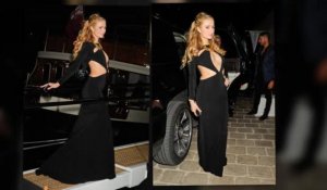 Paris Hilton et d'autres stars assistent à une soirée sur un yacht à Cannes