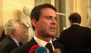 Renseignement: Valls se félicite d'une "très large majorité" en faveur du texte