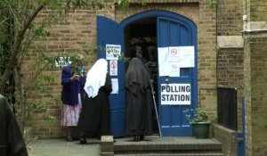 Les Britanniques votent au pub, à l'église ou à la laverie