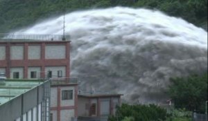 Le typhon Trami s'abat sur Taïwan