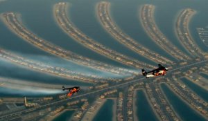 Ils volent en jetpack entre les tours de Dubaï