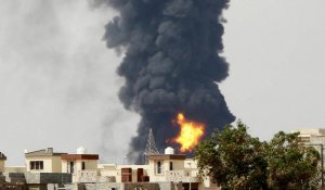 Un incendie hors de contrôle menace Tripoli d'une "catastrophe humaine"