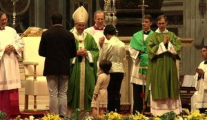 Le pape ouvre un synode dans une ambiance tendue