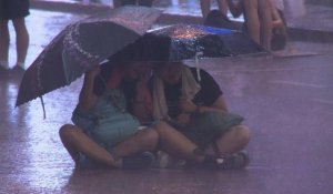 A Hong Kong, les manifestants ne désarment pas malgré la pluie
