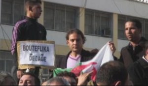 Algérie, la jeunesse défie le pouvoir