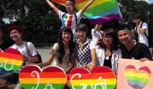 Vietnam: défilé à vélo pour la gay pride à Hanoï