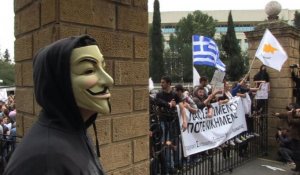 Chypre: des centaines de lycéens dans la rue à Nicosie
