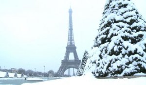 Paris s'est réveillée sous la neige