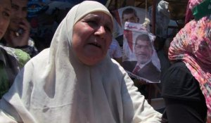 Egypte: les pro-Morsi fêtent l'Aïd et défient le gouvernement