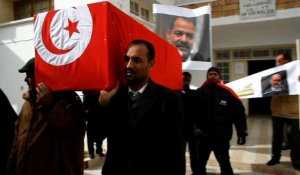 Sidi-Bouzid: funérailles symboliques pour Choukri Belaïd
