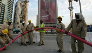 Mondial-2022 : le Qatar promet d'améliorer les droits des travailleurs étrangers