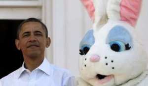 Un lapin s'invite chez Barack Obama - ZAPPING ACTU DU 22/04/2014