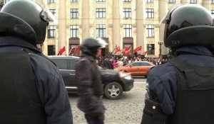 Ukraine: les pro-russes délogés de l'administration de Kharkiv