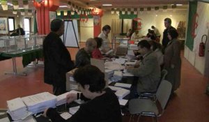 Vidéo : derniers préparatifs pour le vote des Algériens de France