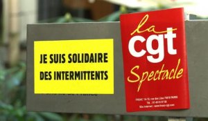 Des intermittents occupent la CGPME Ile-de-France à Paris