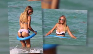 Laura Cremaschi en bikini string à Miami