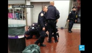 New York : un homme attaque des policiers à la hache avant d'être abattu