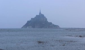 Time-lapse de la "Marée du siècle" au Mont Saint-Michel