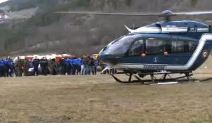 Crash A320: à Seyne, le ballet des hélicoptères de secours