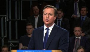Législatives au Royaume-Uni: Cameron met l'accent sur la santé