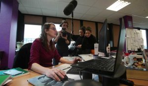 Complément d'enquête: France 2 suit la rédaction de La Voix du Nord Valenciennes sur un rond point occupé par les gilets jaunes