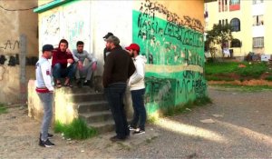 Algérie: chômage, crise du logement, les jeunes des cités populaires dénoncent "l'injustice"