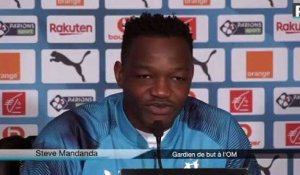 OM - Mandanda : "Ça fait plaisir d'être représenté à Marseille"
