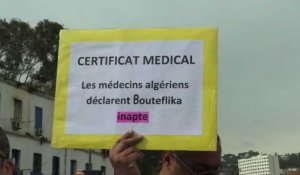 Alger: des professionnels de la santé manifestent contre Bouteflika