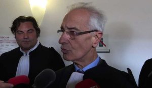 Le Dr Péchier maintenu en liberté: réactions à Besançon