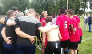 Les U18 de l'OSQ célèbrent leur victoire en finale de la Coupe de l'Aisne 
